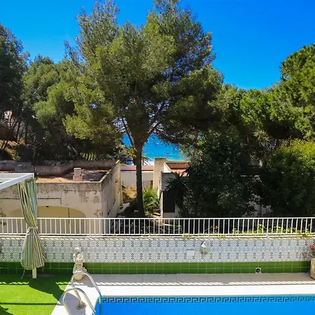 Mediterranea Planet Costa Dorada 度假居